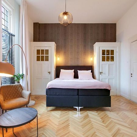 Romantische Stad Suite "Alora", Met Prive Parkeerplaats Alkmaar Esterno foto